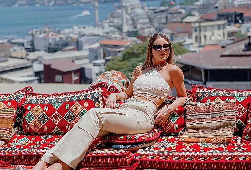 Rooftop-photoshoot-Istanbul4.jpg